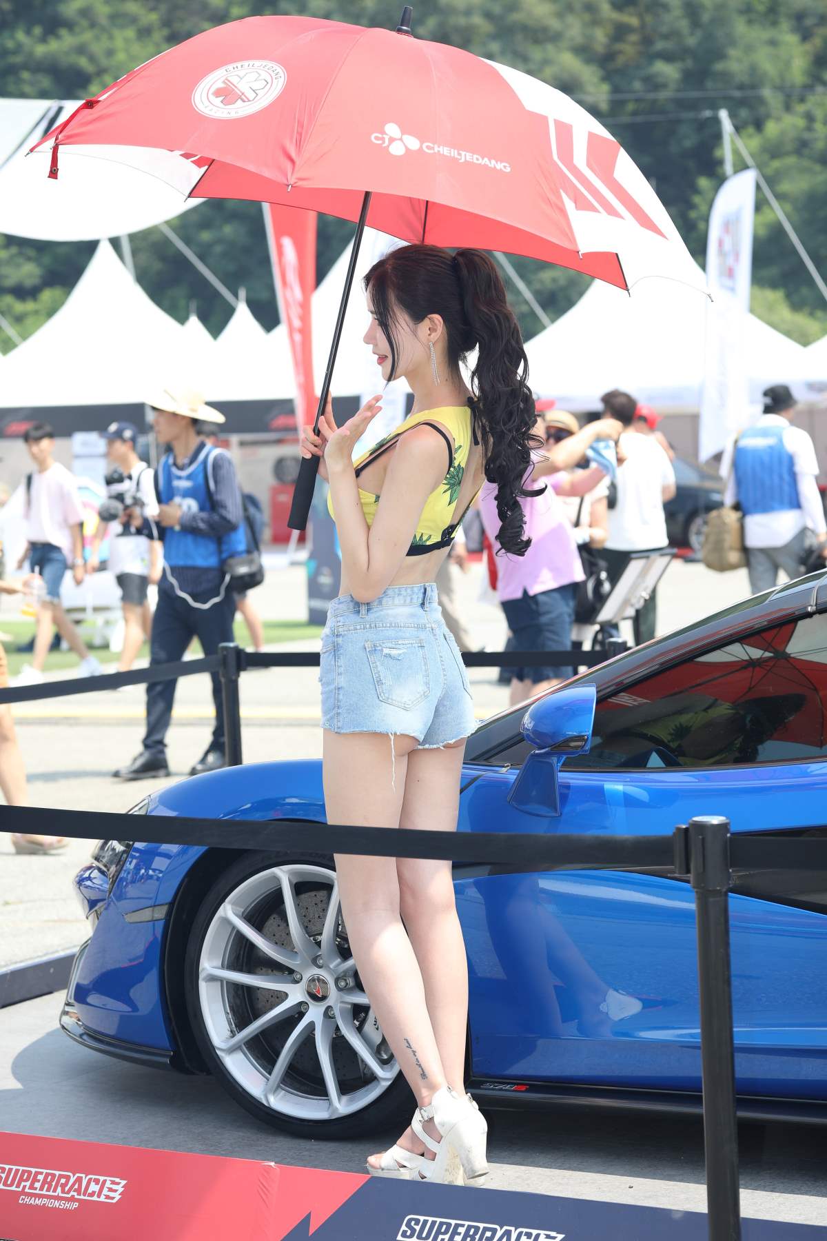 精选街拍作品 NO.5023 青春魅力车模 预览图 - 1 精选街拍作品 NO.5023 青春魅力车模 预览图 - 1