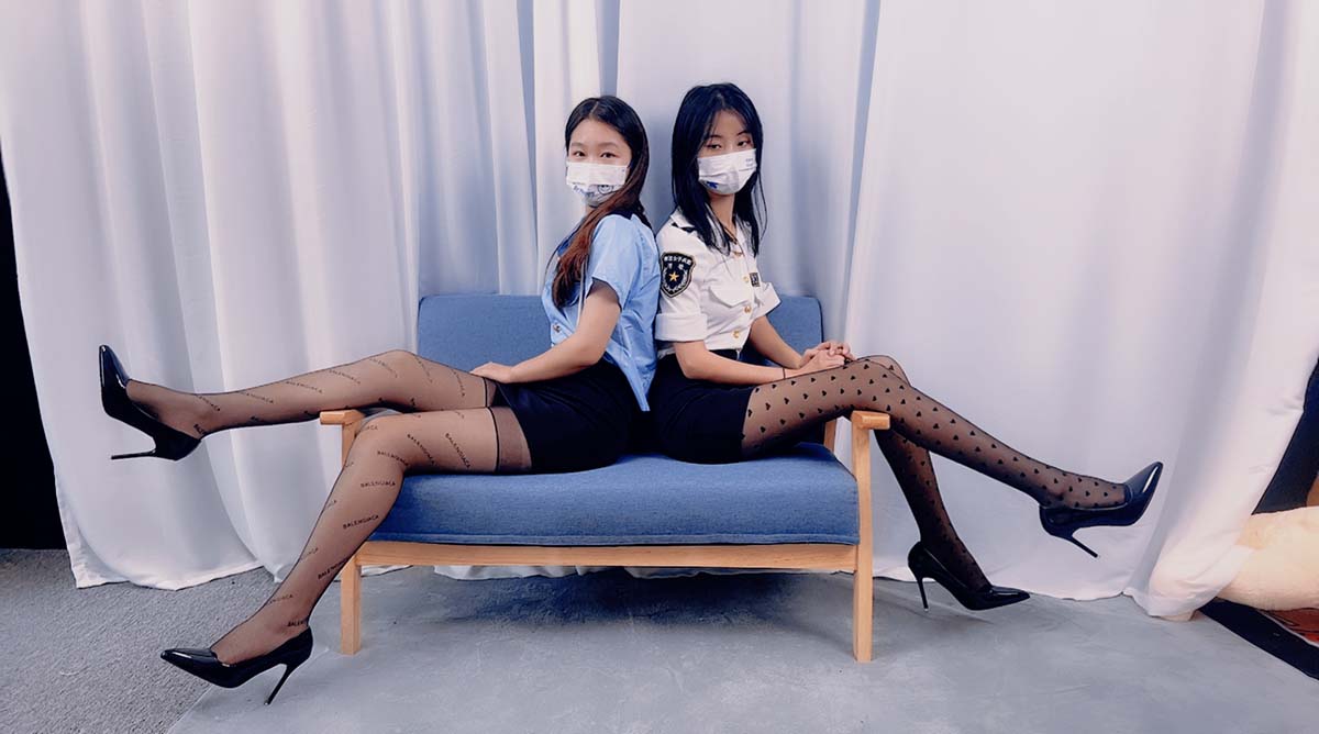 三禾摄影 NO.042 黑丝 高跟 帆布鞋 预览图 - 2 三禾摄影 NO.042 黑丝 高跟 帆布鞋 预览图 - 2