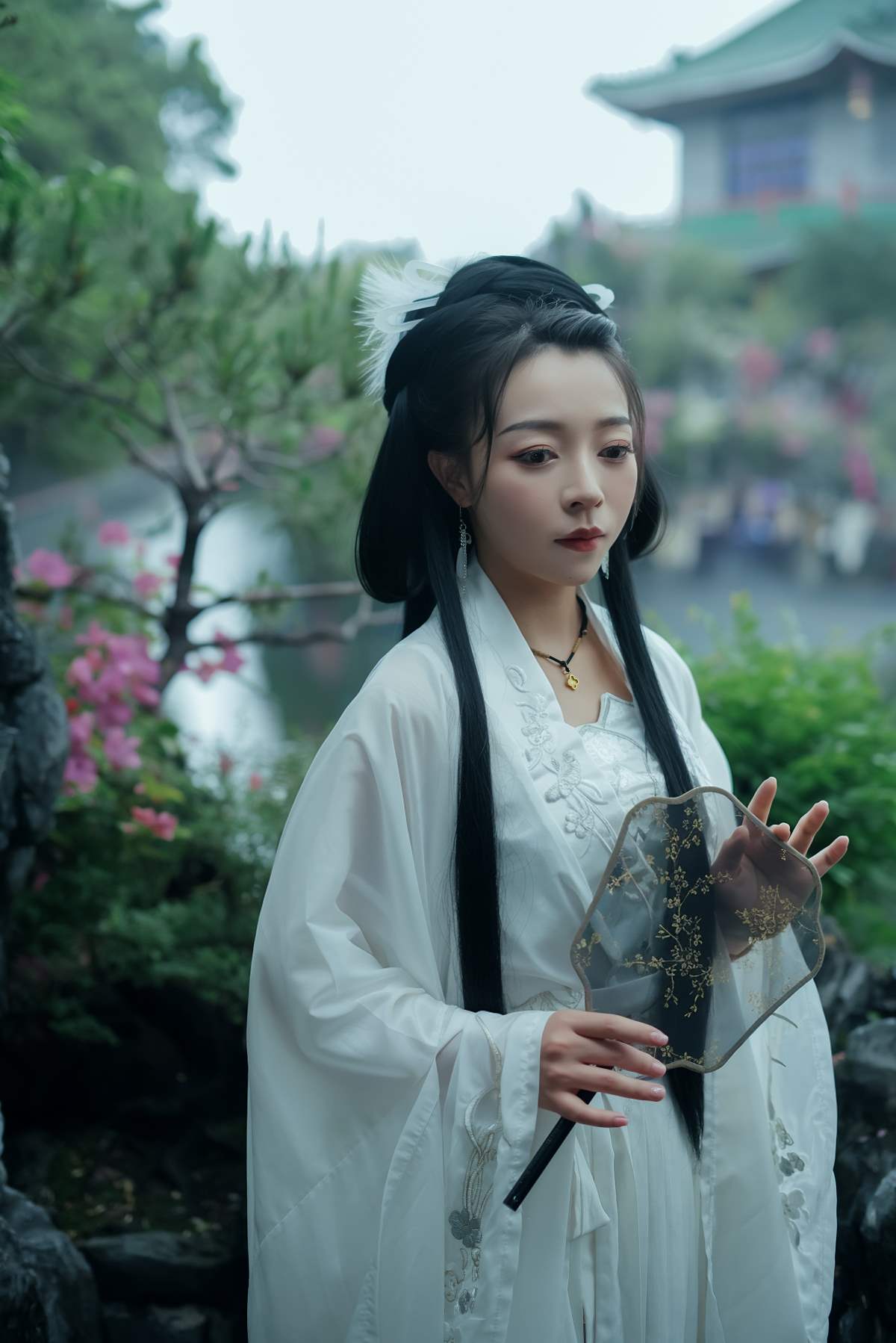 [YITUYU艺图语]2025.08.20 雨中美人 小兰