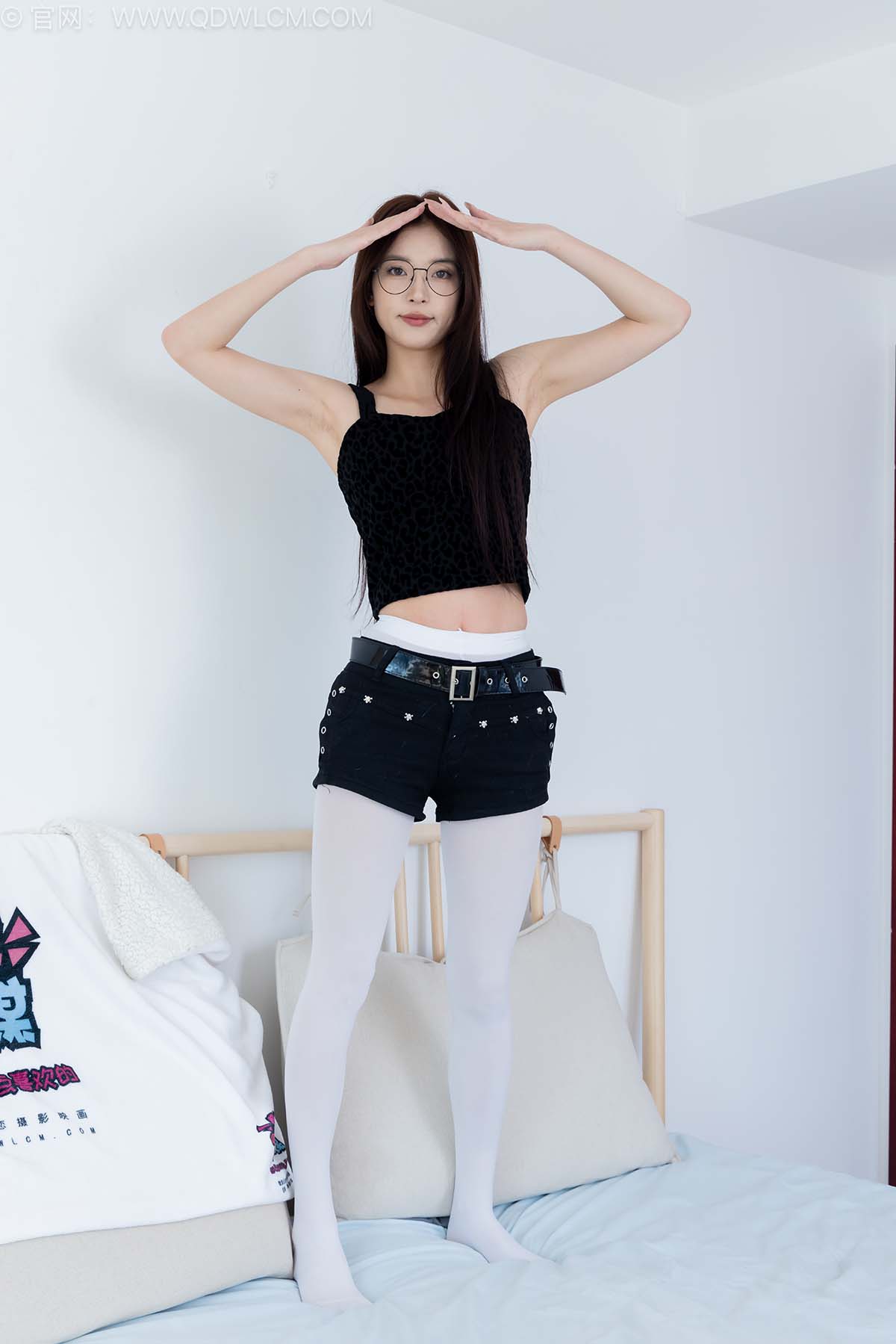 物恋传媒 NO.2566 茯苓-两双高跟鞋、厚白丝、腰丝 预览图 - 2 物恋传媒 NO.2566 茯苓-两双高跟鞋、厚白丝、腰丝 预览图 - 2