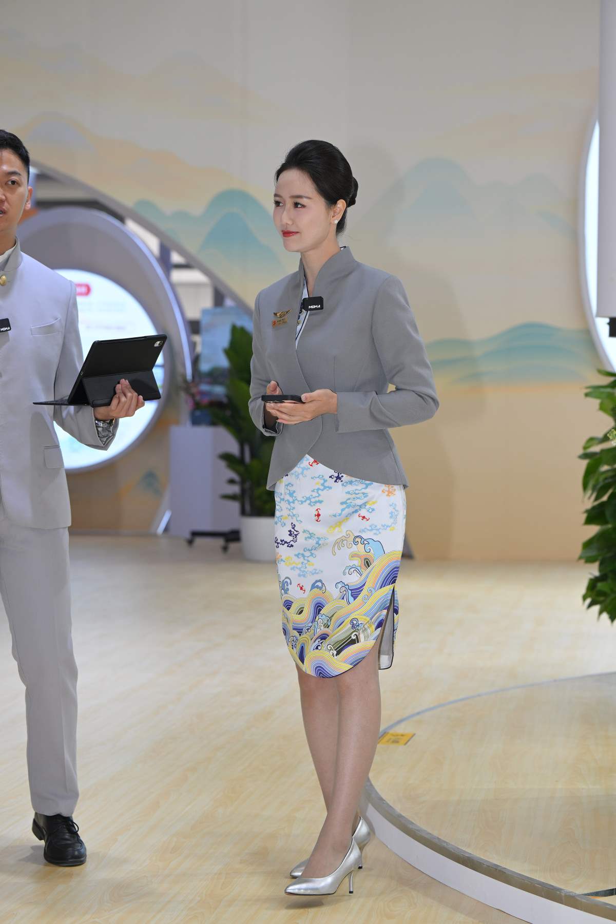 精选街拍作品 NO.5188 美美哒海航空姐