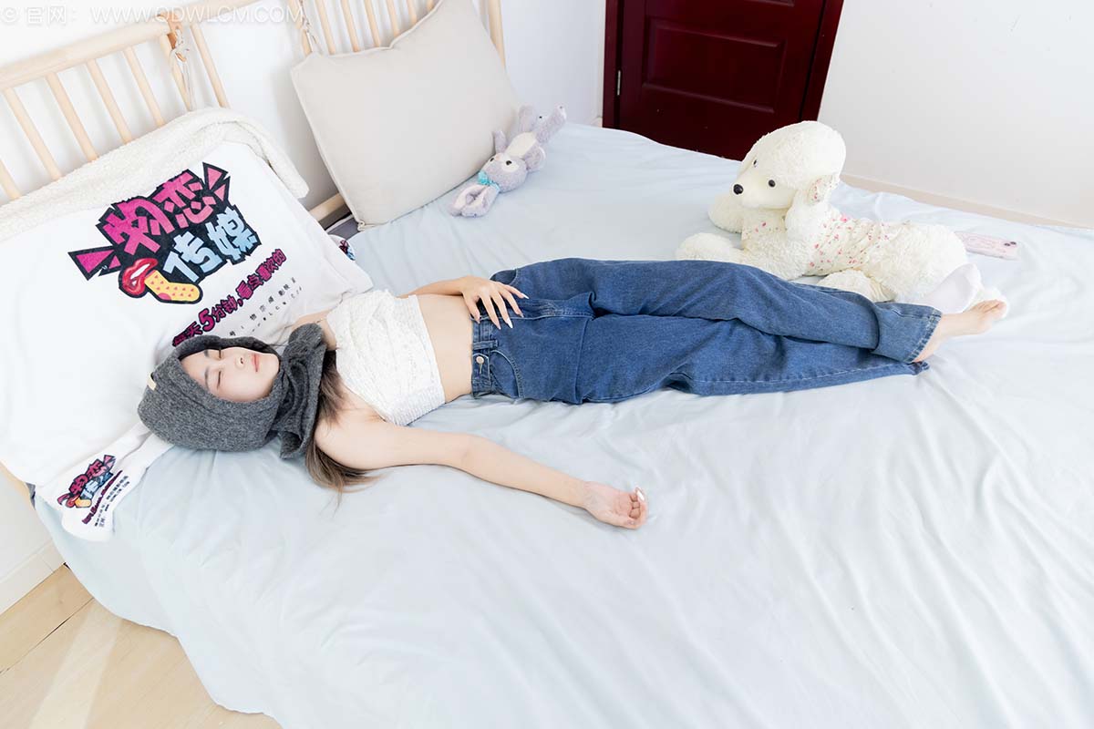 物恋传媒 NO.2604 贝壳-板鞋、纯白高筒棉袜、裸足 预览图 - 2 物恋传媒 NO.2604 贝壳-板鞋、纯白高筒棉袜、裸足 预览图 - 2