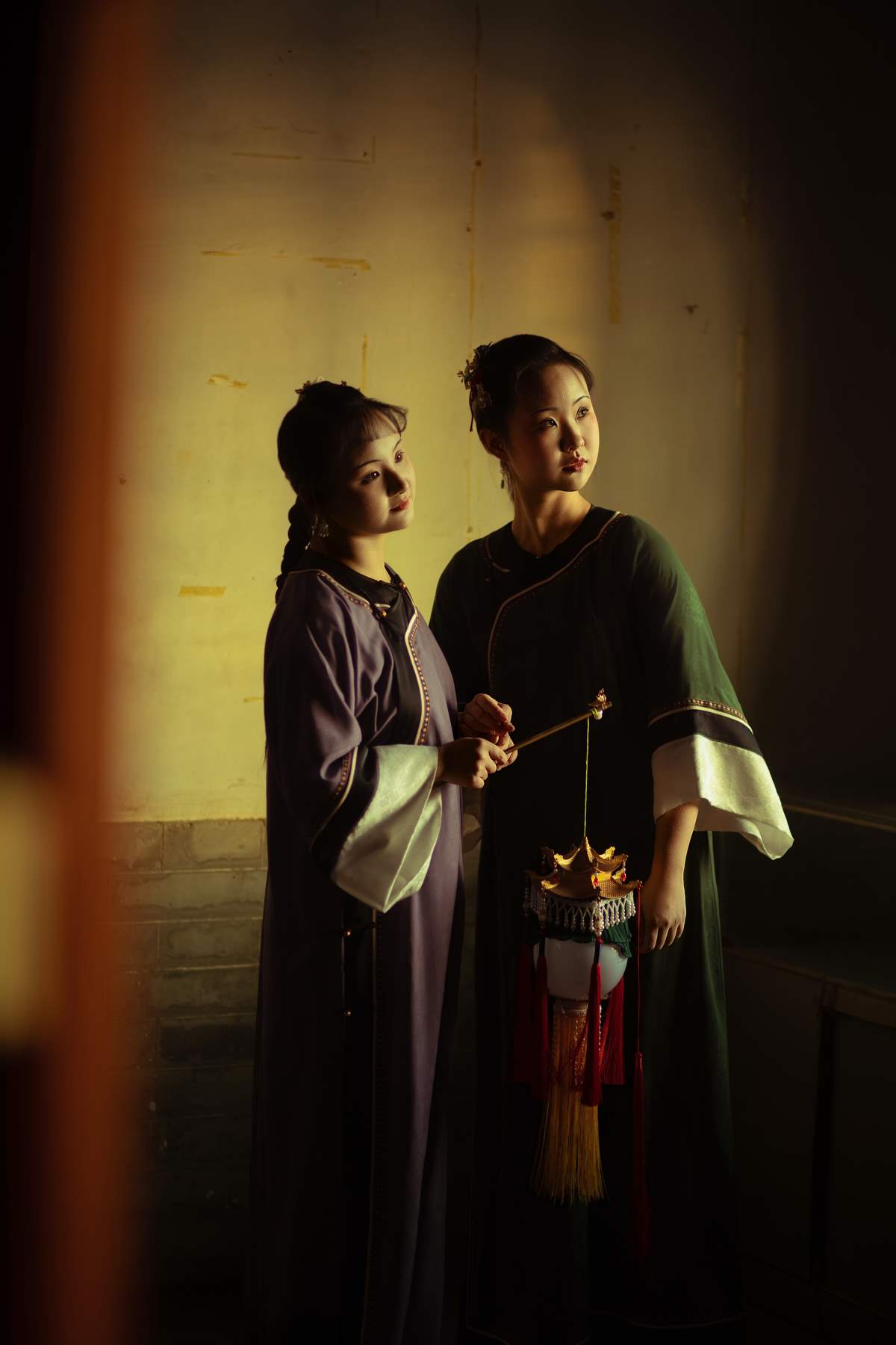 [YITUYU艺图语]2025.09.23 宫女谈往录 刘七七
