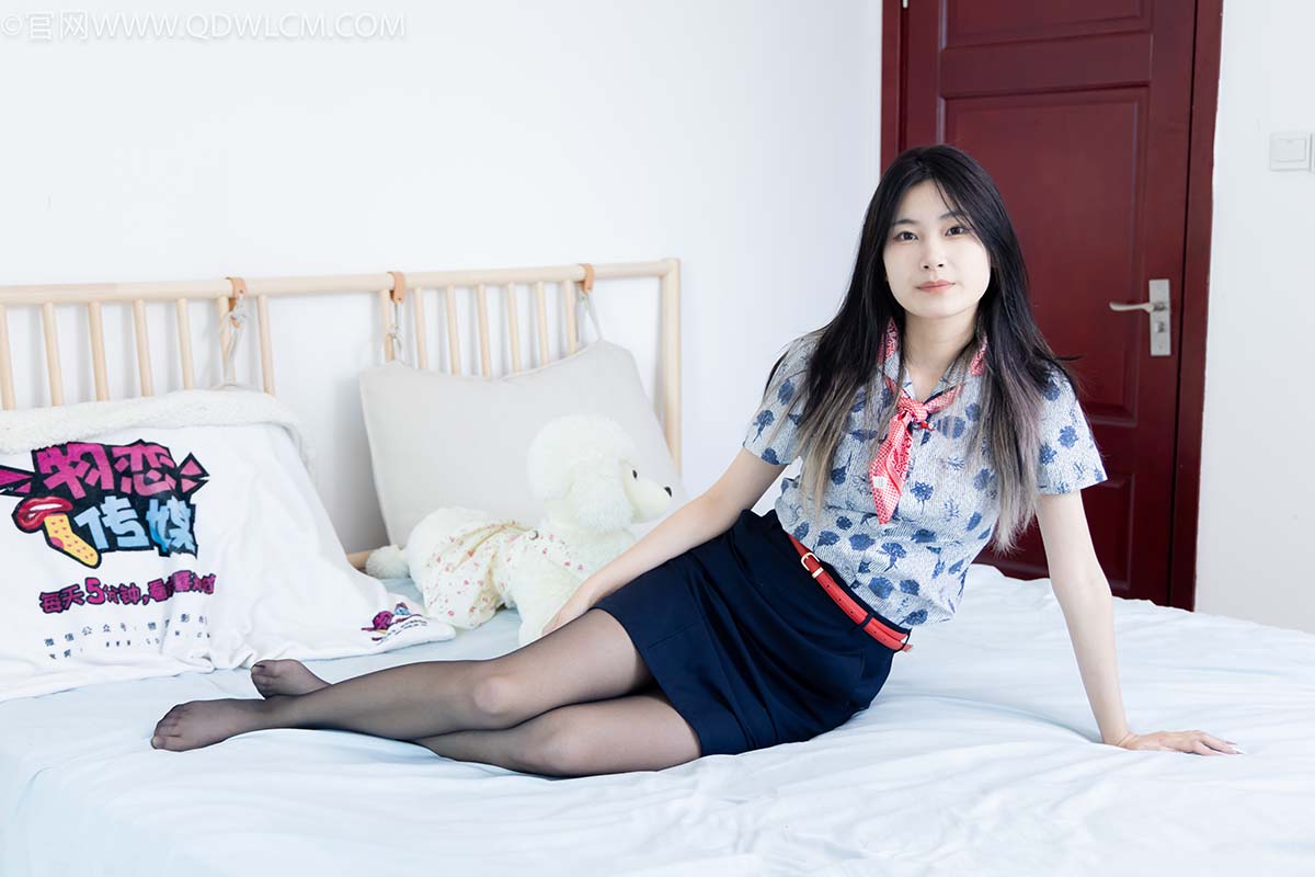 物恋传媒 NO.2610 贝壳-空姐制服、高跟鞋、薄黑丝、薄肉丝 预览图 - 2 物恋传媒 NO.2610 贝壳-空姐制服、高跟鞋、薄黑丝、薄肉丝 预览图 - 2