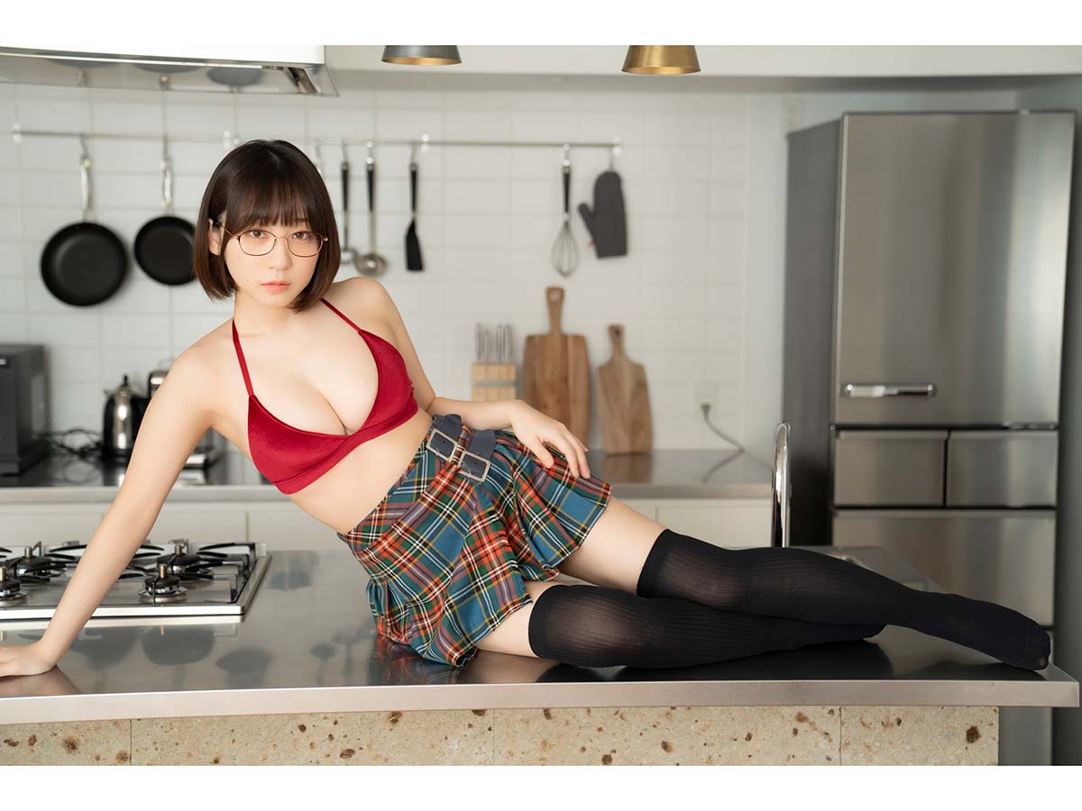 伊織もえ – もえファースト 预览图 - 2 伊織もえ – もえファースト 预览图 - 2