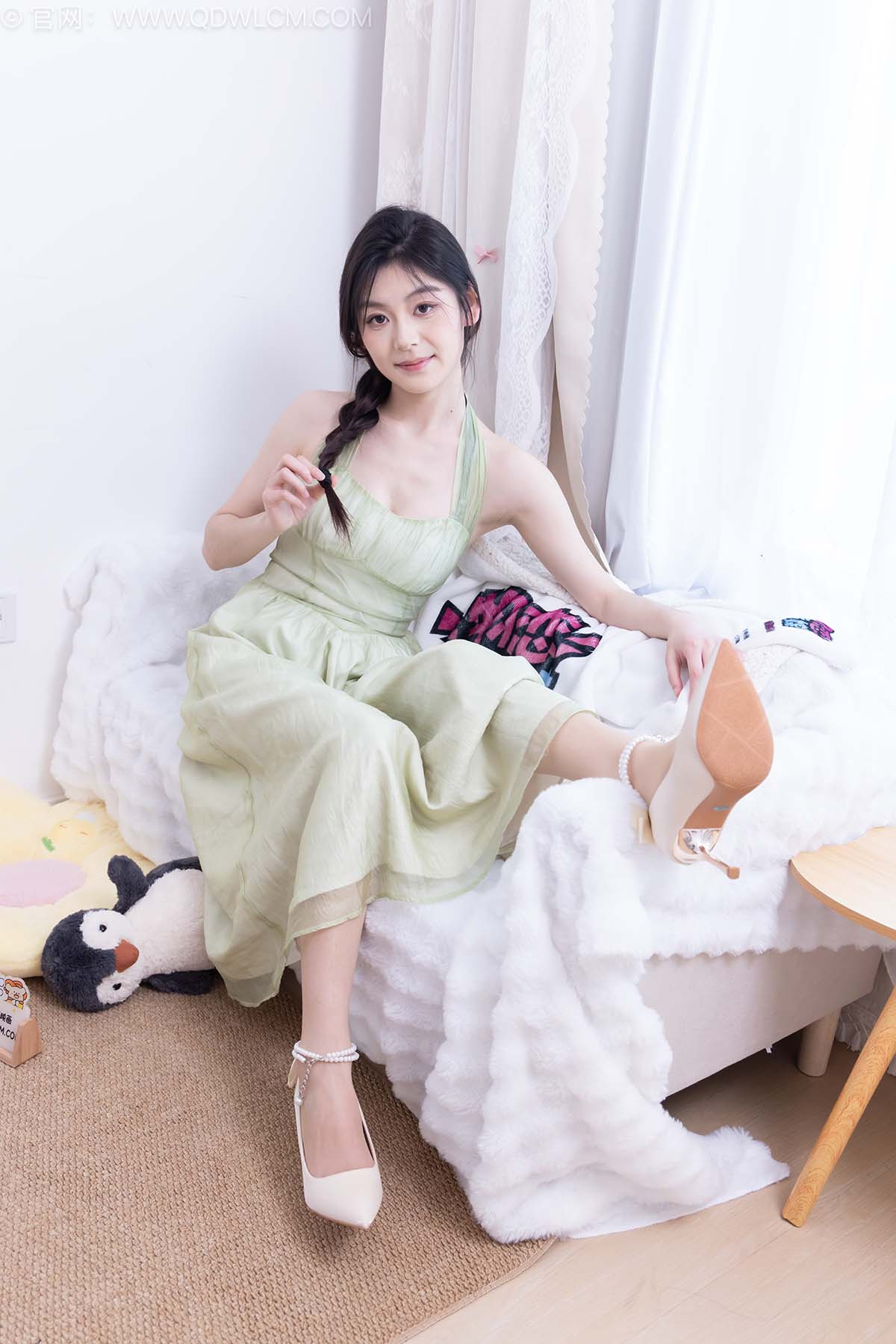 物恋传媒 NO.2634 桔梗-高跟鞋、薄肉丝 预览图 - 1 物恋传媒 NO.2634 桔梗-高跟鞋、薄肉丝 预览图 - 1