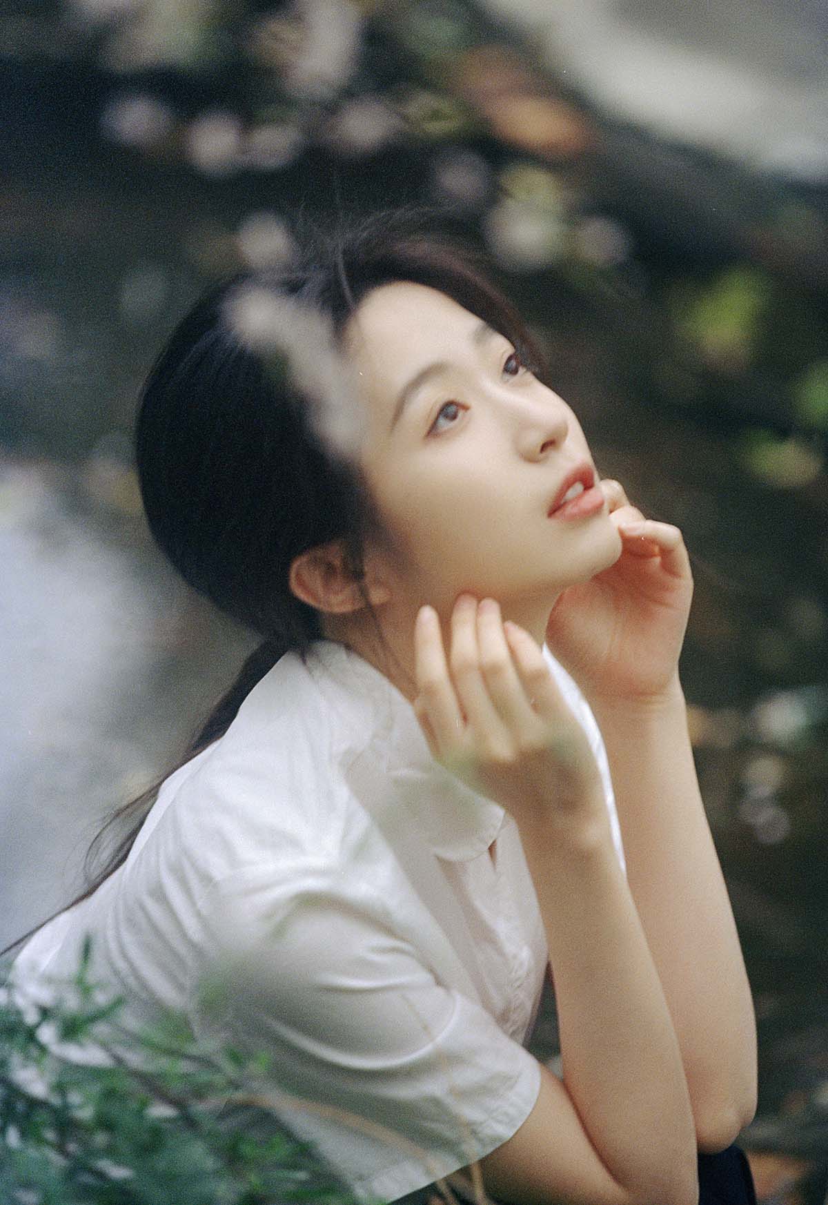 [YITUYU艺图语]2025.10.31 花下的梦 姚-胖胖