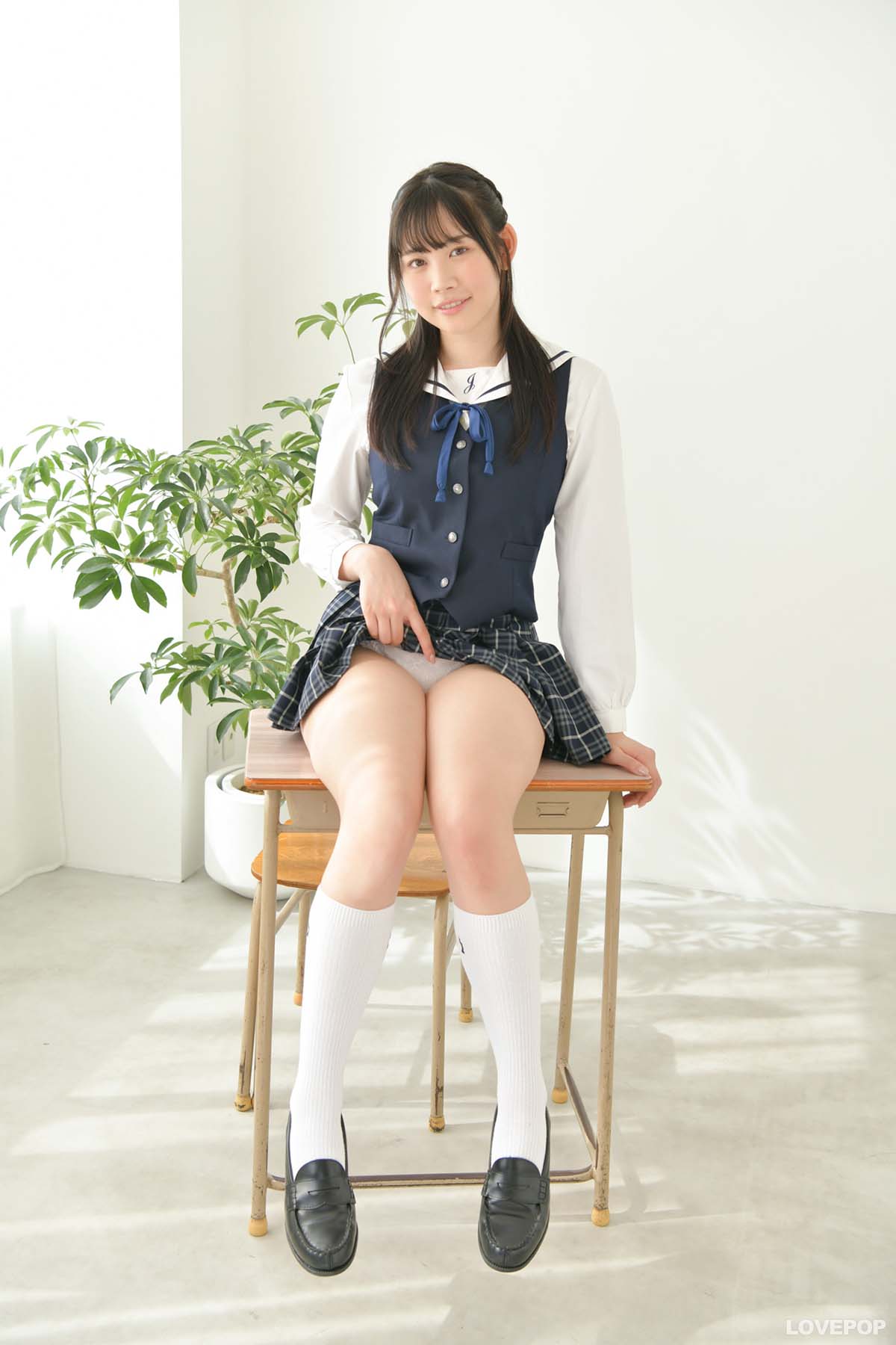 [LOVEPOP]Seina Shinomi 篠見星奈 Photoset 06