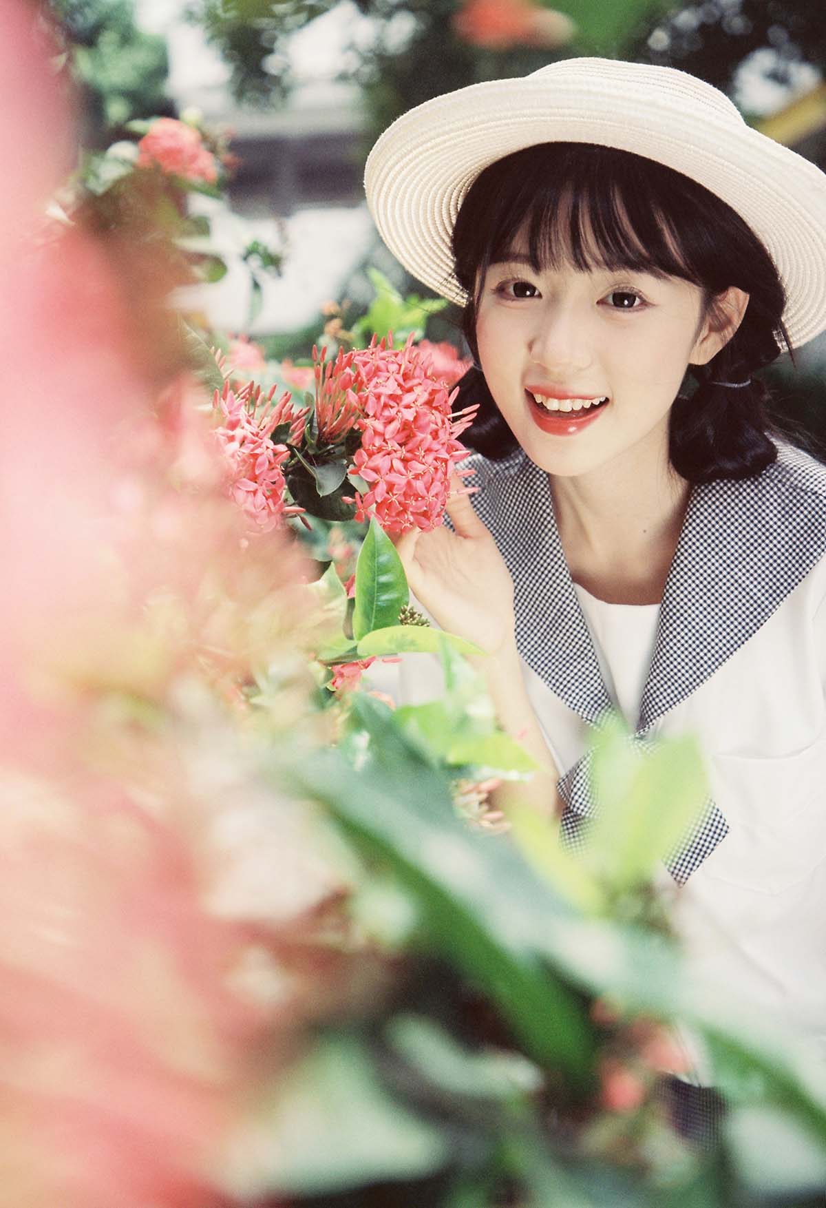 [YITUYU艺图语]2025.11.14 夏天 美美晓鱼