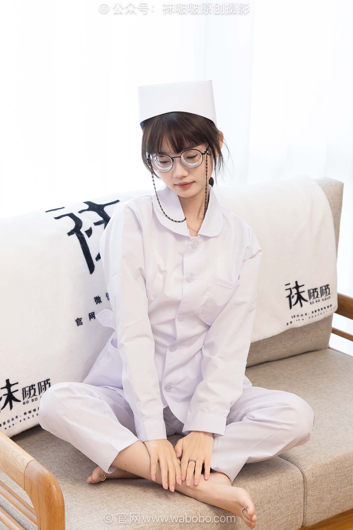 [BoBoSocks袜啵啵]NO.688 甜甜圈-凉鞋、薄肉丝、护士服、裸足
