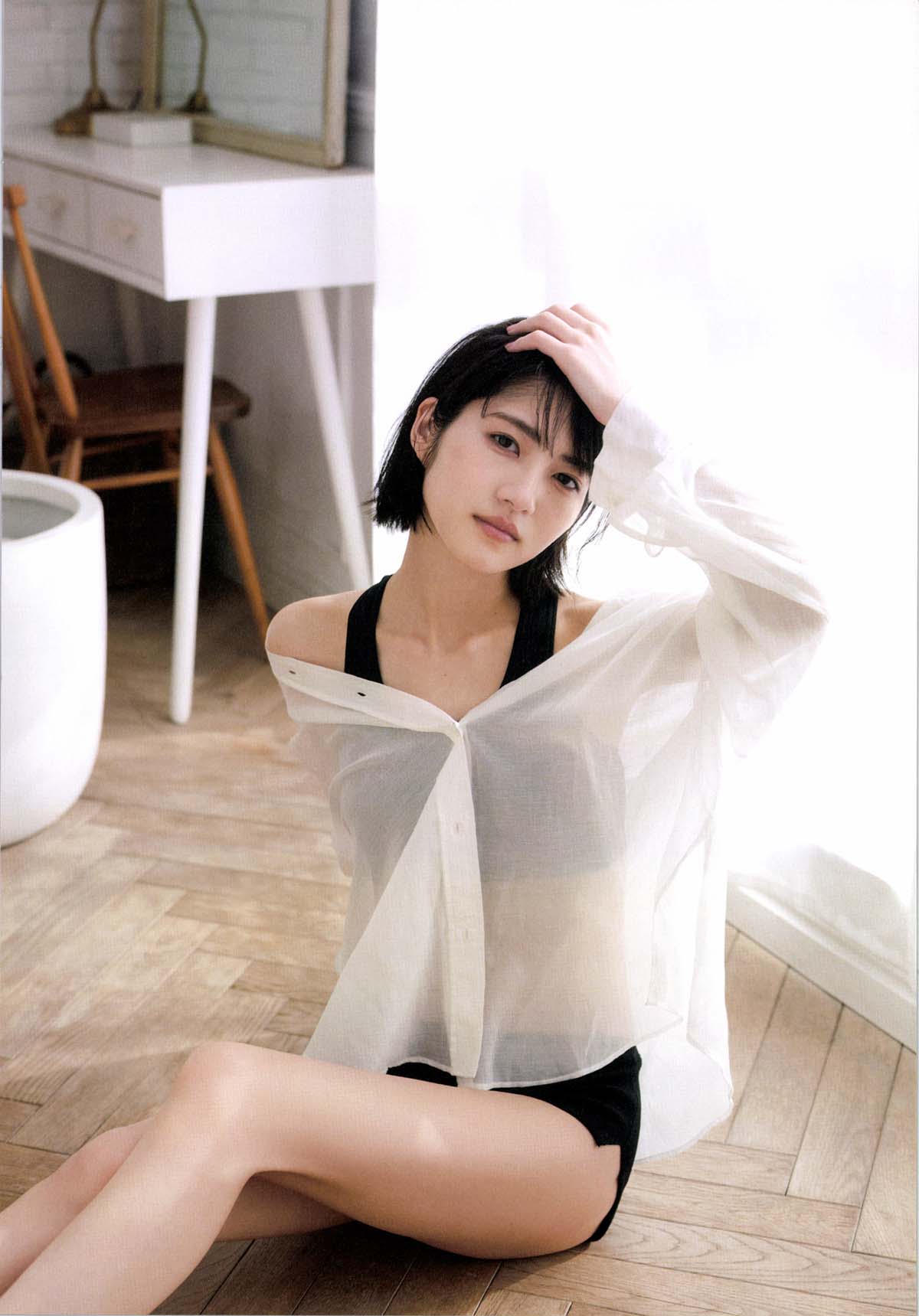 若月佑美 – 履きなれない靴を履き潰すまで 预览图 - 2 若月佑美 – 履きなれない靴を履き潰すまで 预览图 - 2