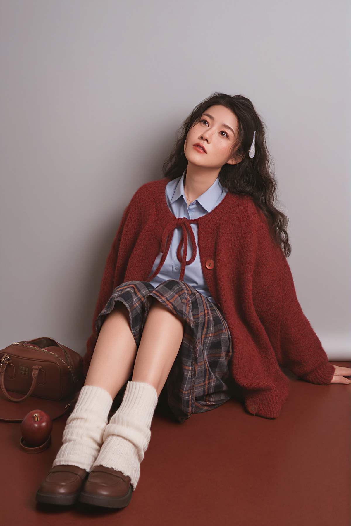 [YITUYU艺图语]2025.12.12 miumiu风圣简约圣诞照 楠楠