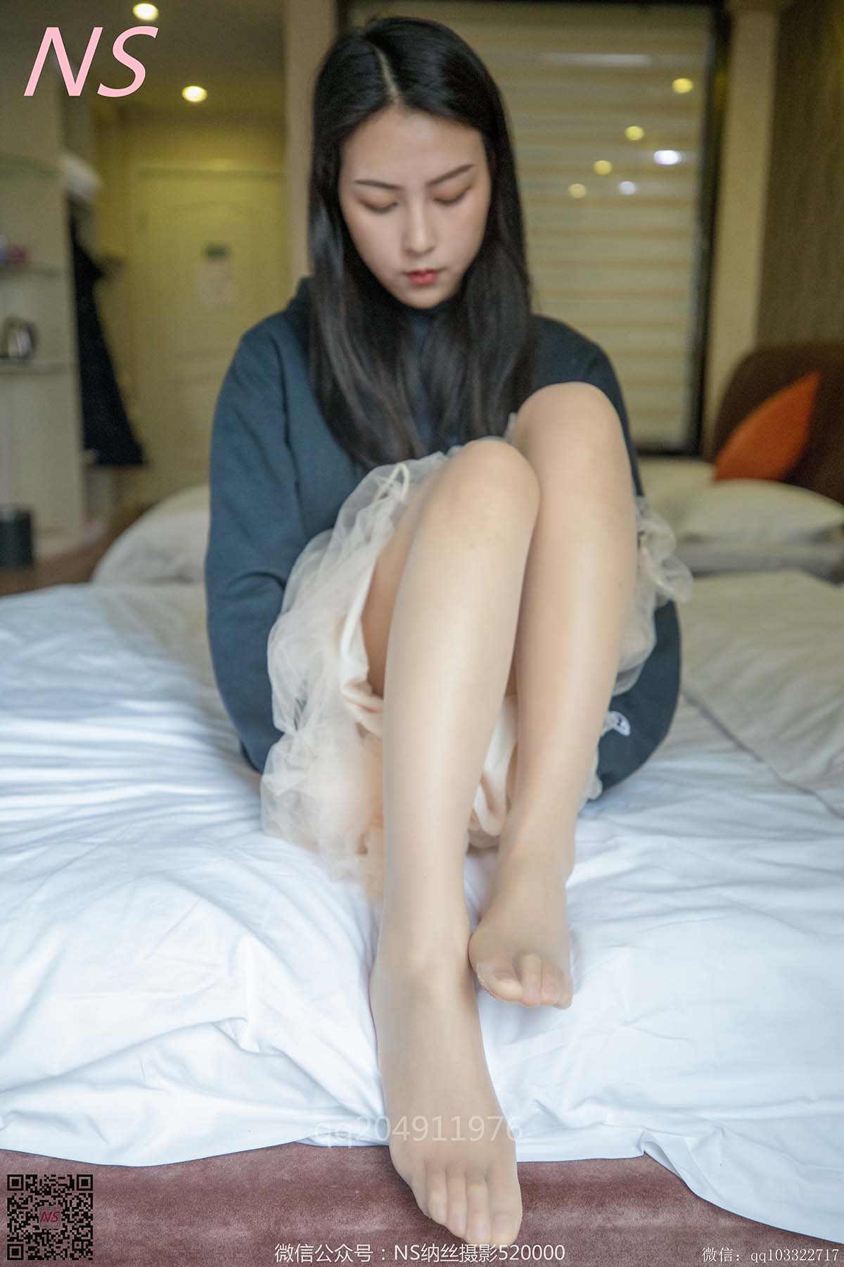 [纳丝摄影]悠悠的丝袜美腿玉足美美哒