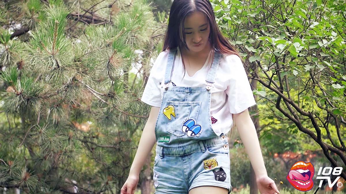 [108酱TV]孟菲菲 – 邻家姐姐的诱惑 预览图 - 2