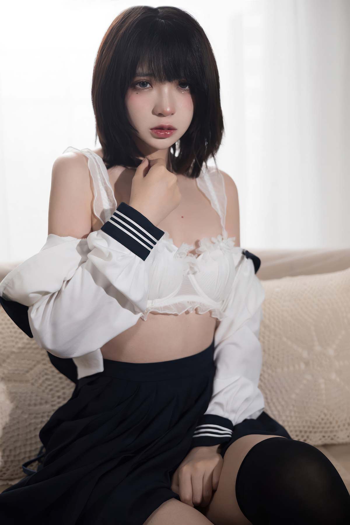 疯猫ss – 致郁JK 预览图 - 2 疯猫ss – 致郁JK 预览图 - 2