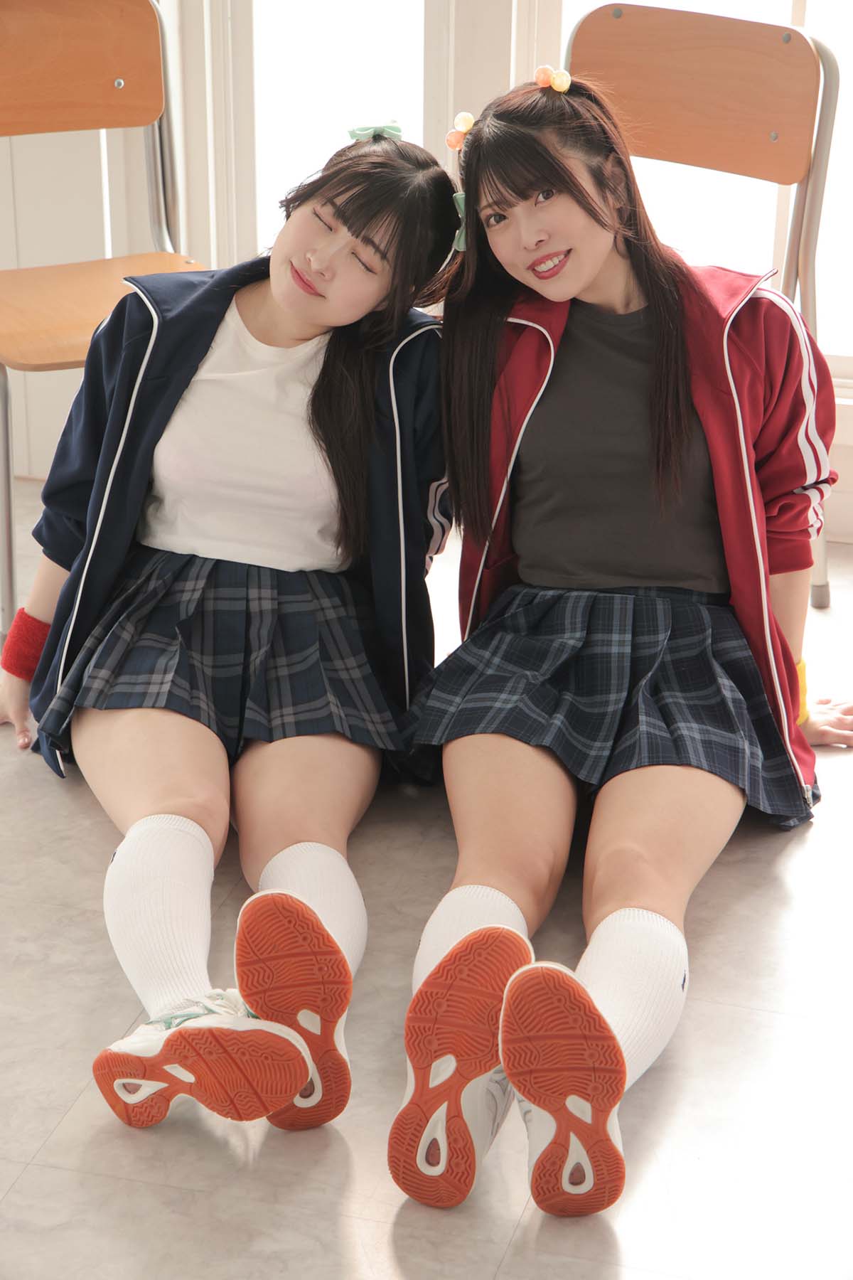[LOVEPOP]Sumire Niibo 新穂純麗 & Kishiro Niibo 新穂貴城 Photoset 04