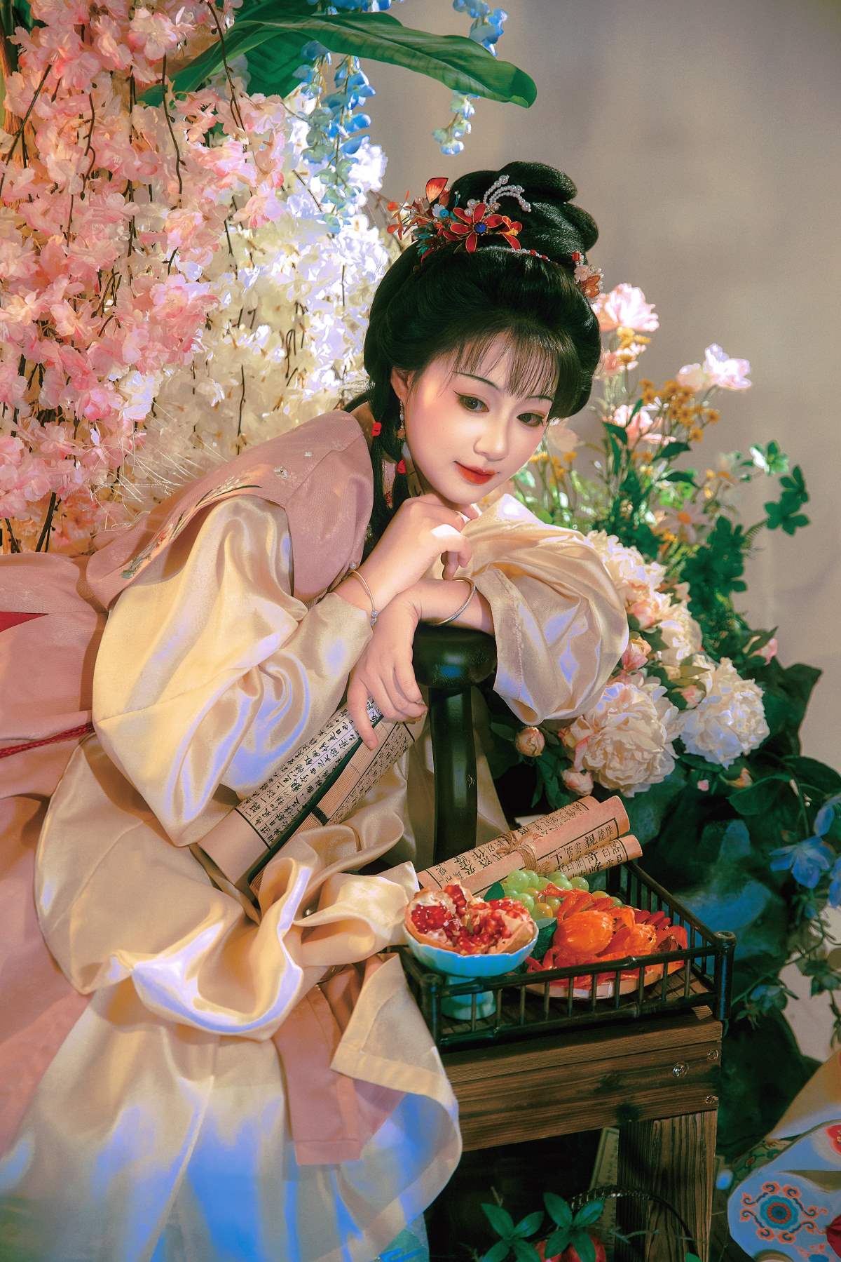 [YITUYU艺图语]2026.02.12 繁花如锦觅安宁 赵噗噗