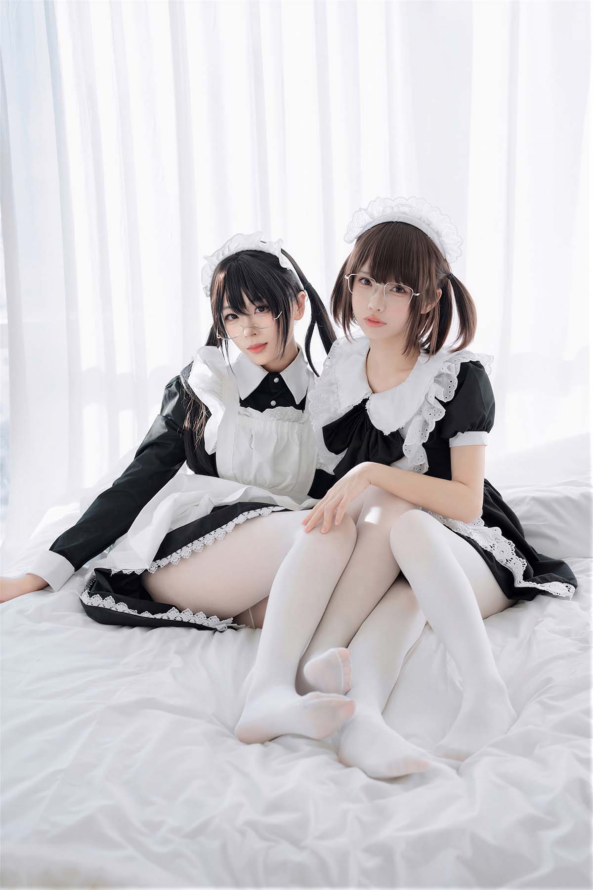 十万珍吱伏特 x 轩萧学姐 – 双人女仆 预览图 - 2 十万珍吱伏特 x 轩萧学姐 – 双人女仆 预览图 - 2