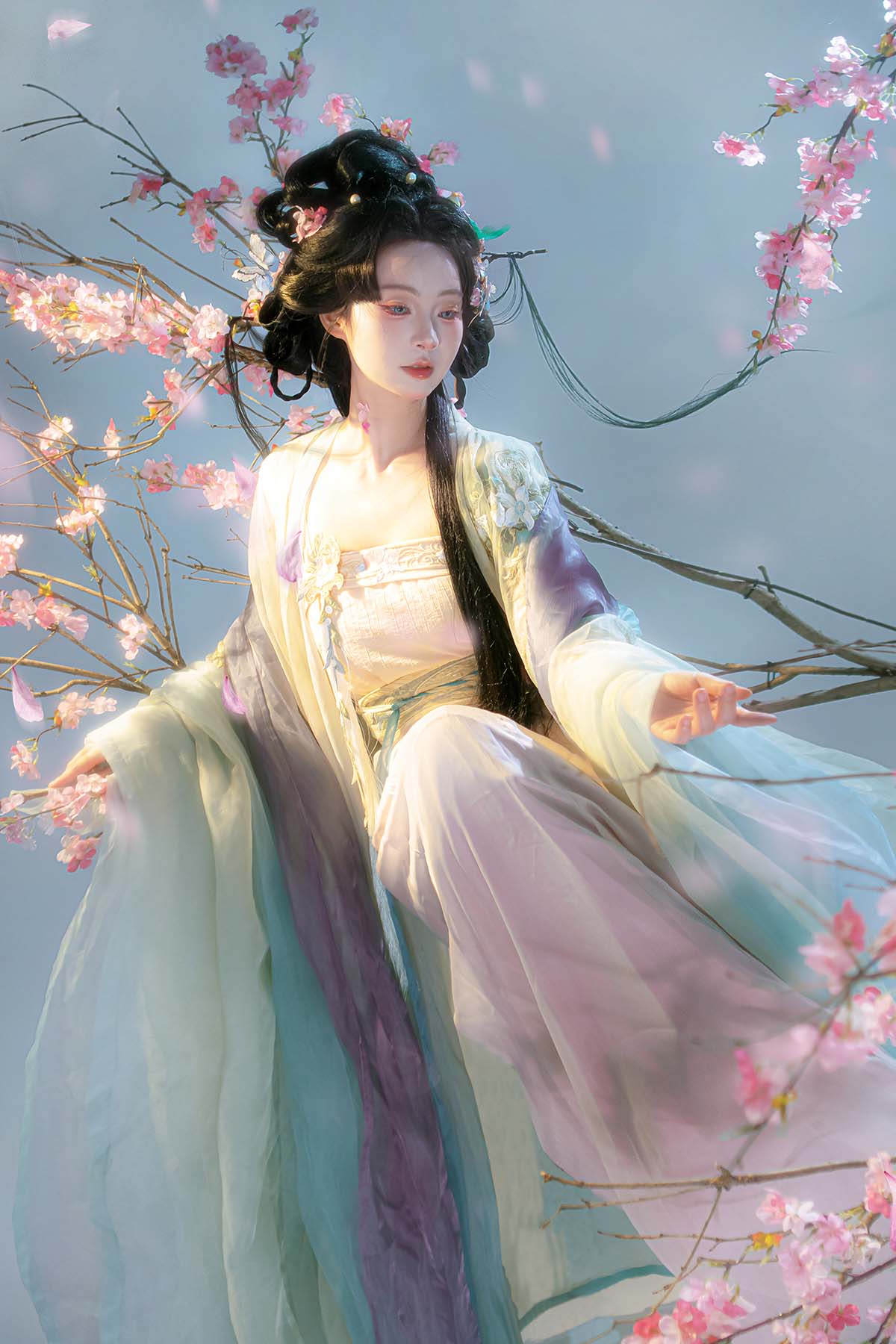 [YITUYU艺图语]2026.04.14 桃花花神 蔸小黄鸡