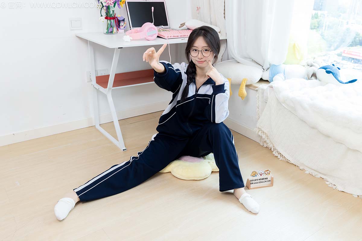 物恋传媒 NO.2791 萌萌-板鞋、白棉袜、薄肉丝、校服裤里丝 预览图 - 2 物恋传媒 NO.2791 萌萌-板鞋、白棉袜、薄肉丝、校服裤里丝 预览图 - 2