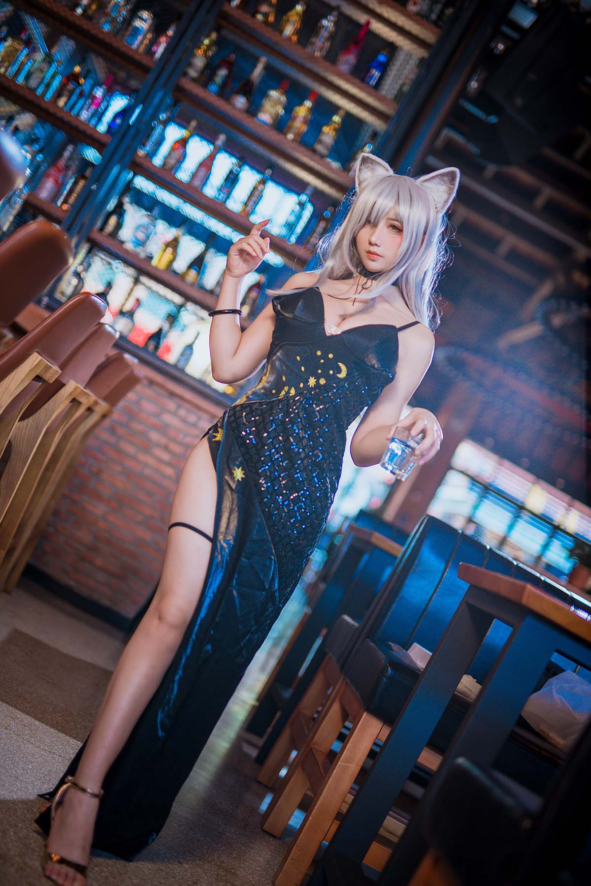 九曲Jean – 明日方舟 黑·周年礼服 预览图 - 2 九曲Jean – 明日方舟 黑·周年礼服 预览图 - 2