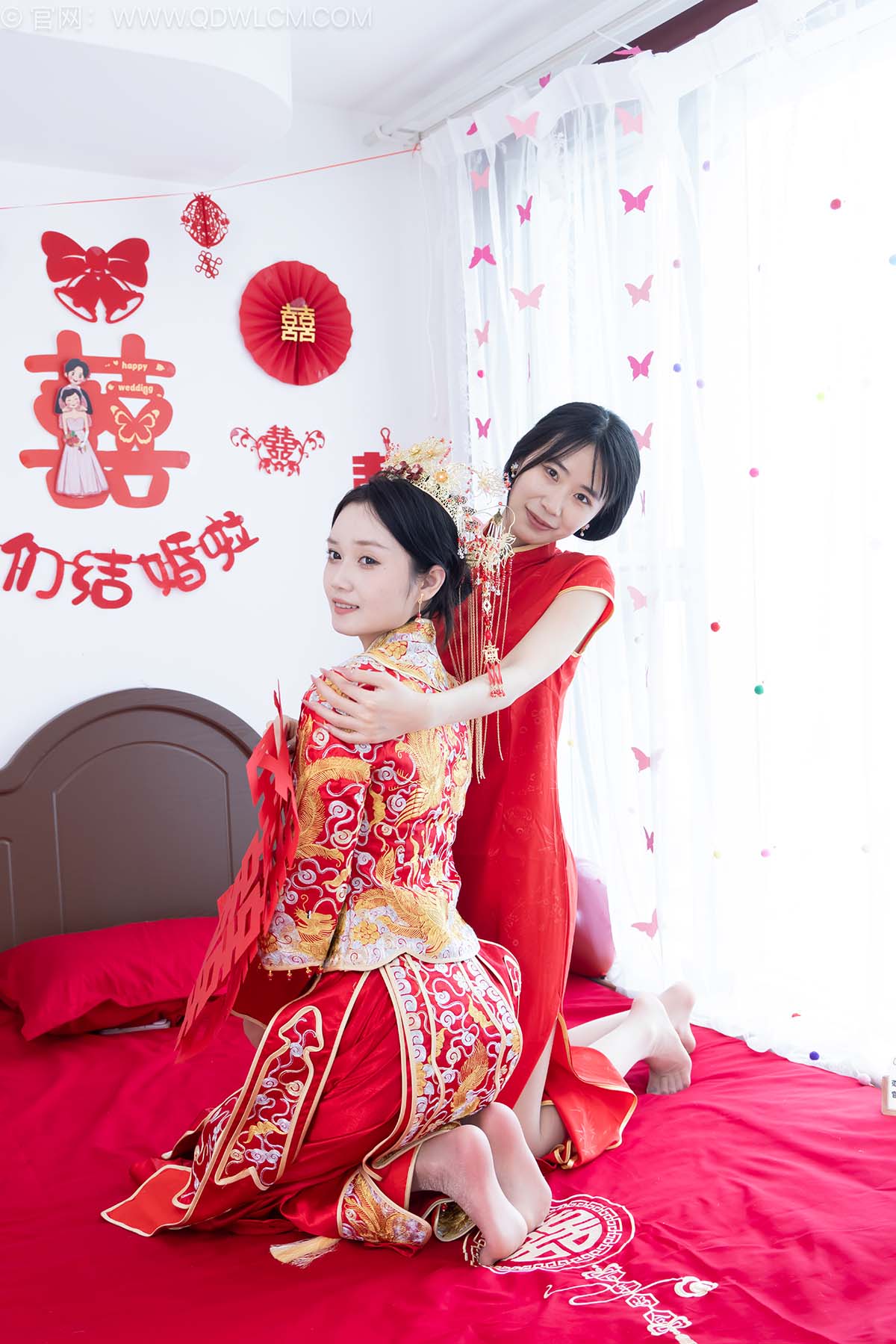 物恋传媒 NO.2832 菜菜橙子-高跟鞋、人字拖、珠光薄肉丝、旗袍、秀禾服、挑鞋 预览图 - 2 物恋传媒 NO.2832 菜菜橙子-高跟鞋、人字拖、珠光薄肉丝、旗袍、秀禾服、挑鞋 预览图 - 2